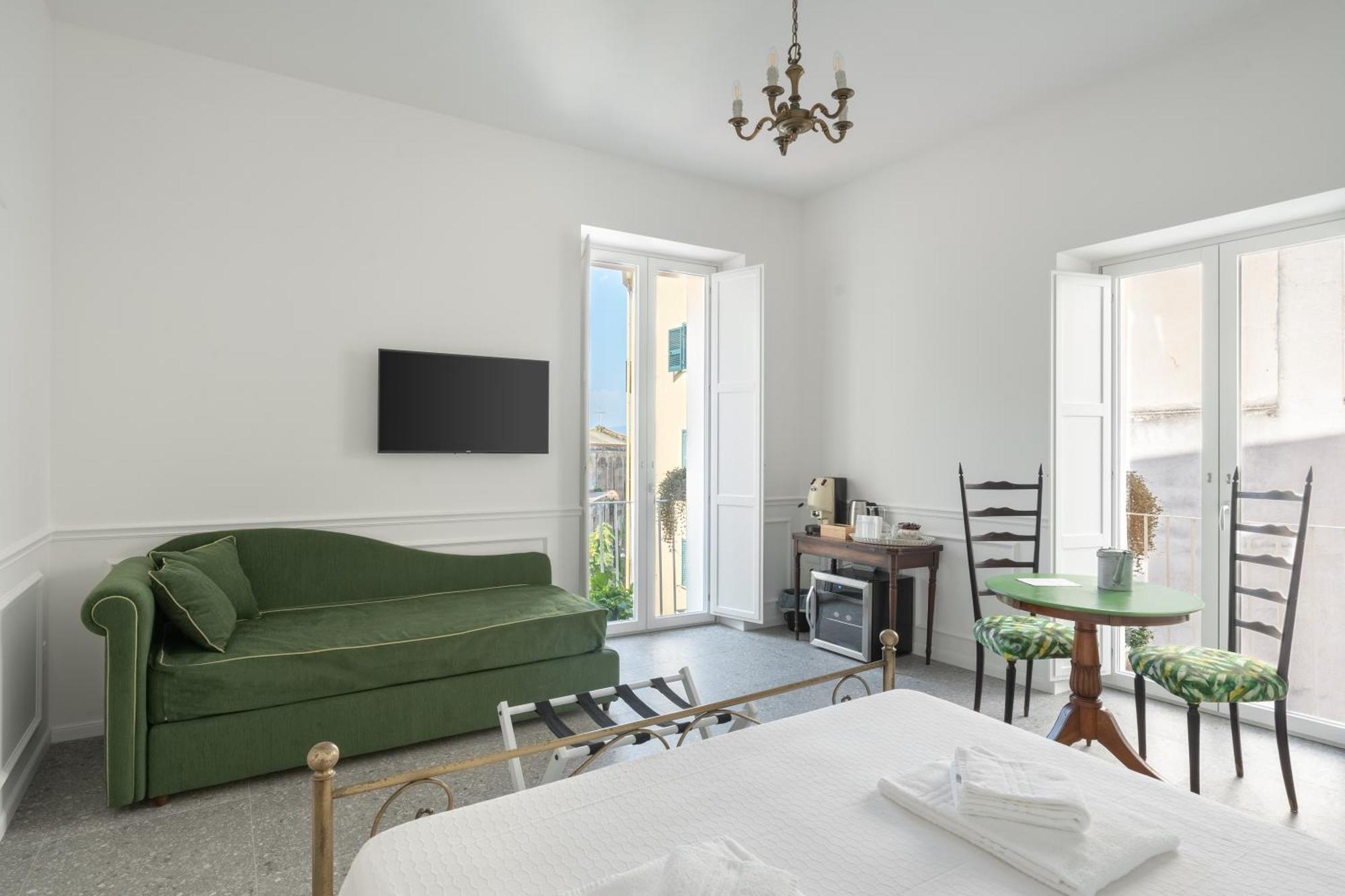 Palazzo Desiderio Apartment Castellammare di Stabia Exterior foto