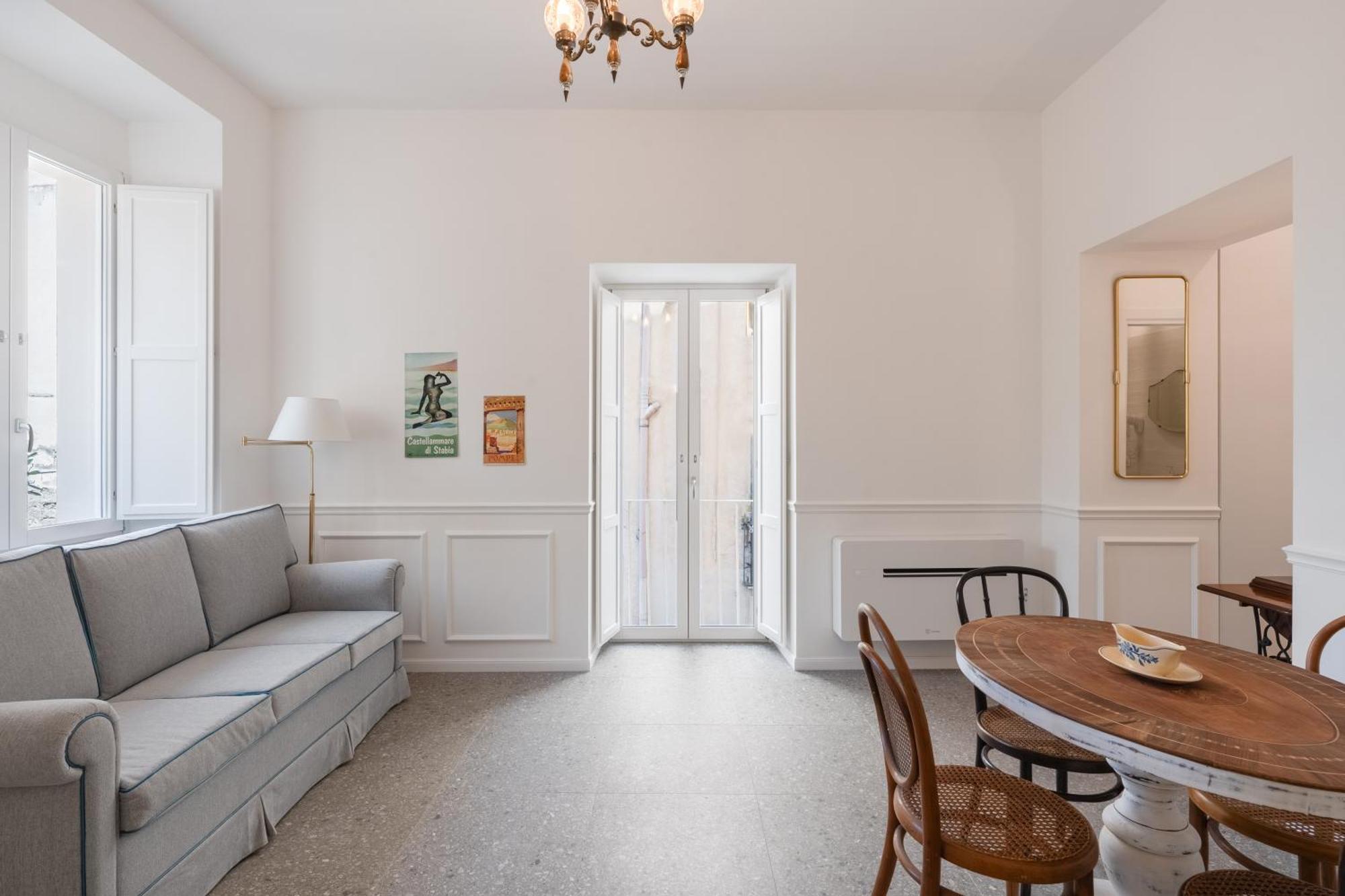 Palazzo Desiderio Apartment Castellammare di Stabia Exterior foto